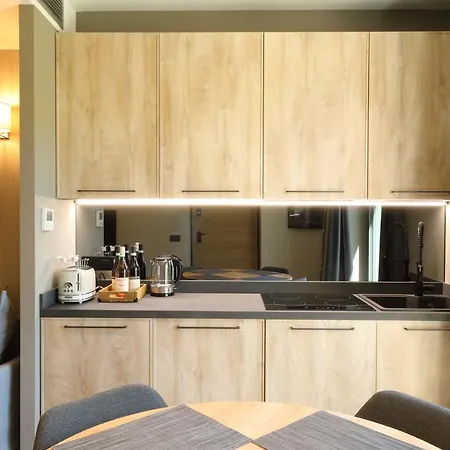 Carla In Apartment Barolo